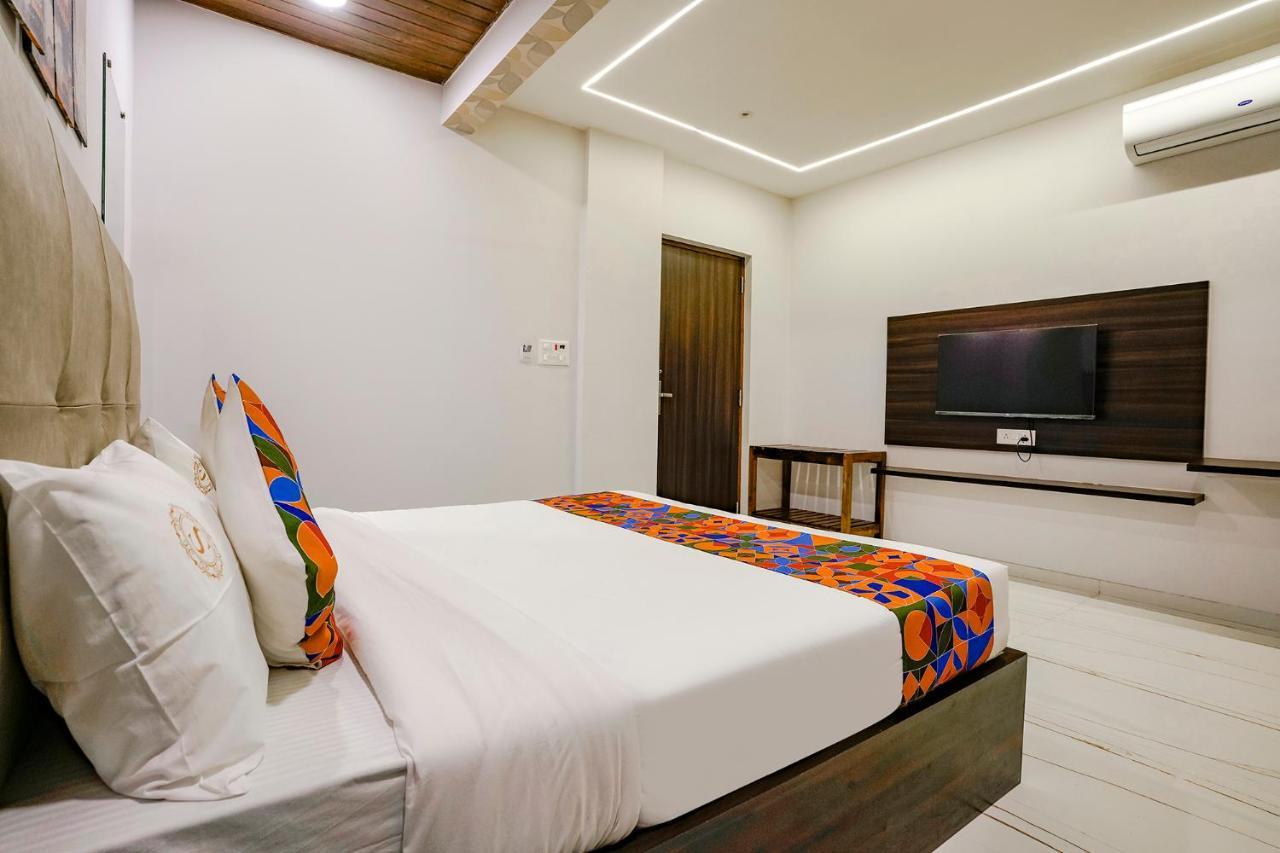 Fabhotel Swaraj Shirgaon  Exterior foto