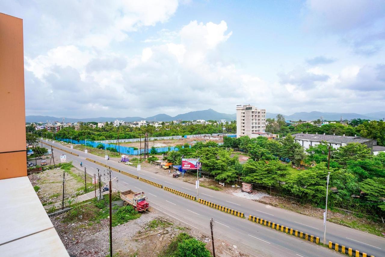 Fabhotel Swaraj Shirgaon  Exterior foto