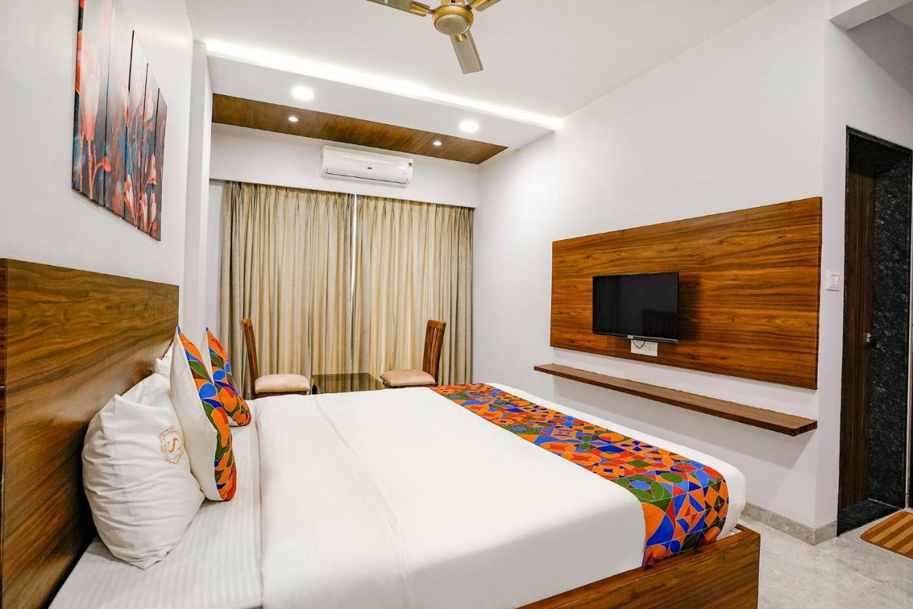 Fabhotel Swaraj Shirgaon  Exterior foto
